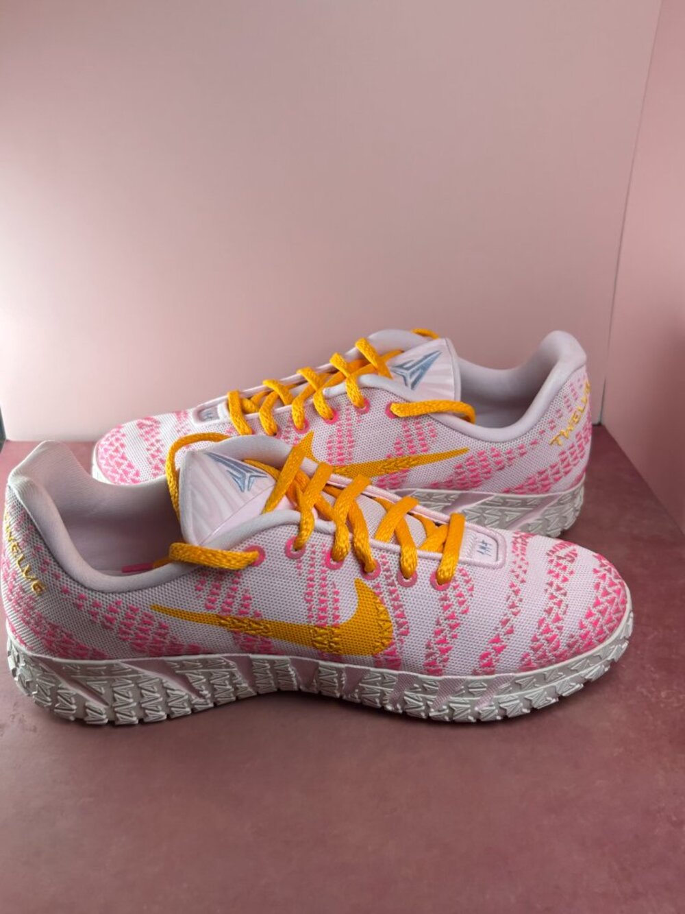 NIKE JA 3 GS (7Y) - Picture 10 of 13